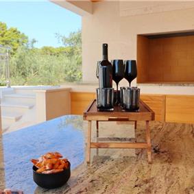 6 Bedroom Beachfront Villa with Heated Pool near Vela Luka on Korcula Island, Sleep 12